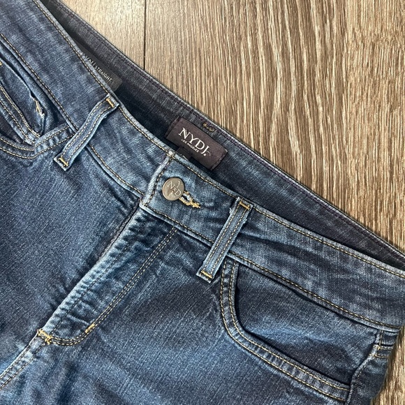 NYDJ - Marilyn Straight Leg Tummy Flattening Stretch Jeans - Picture 8 of 10